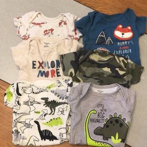 Bundle of 6 Gerber onesies 3-6 months